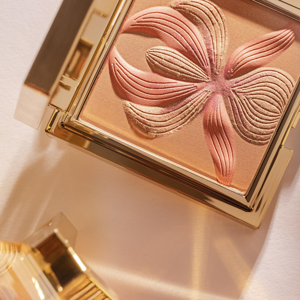 3-Shade Highlighter Blush Palette 1